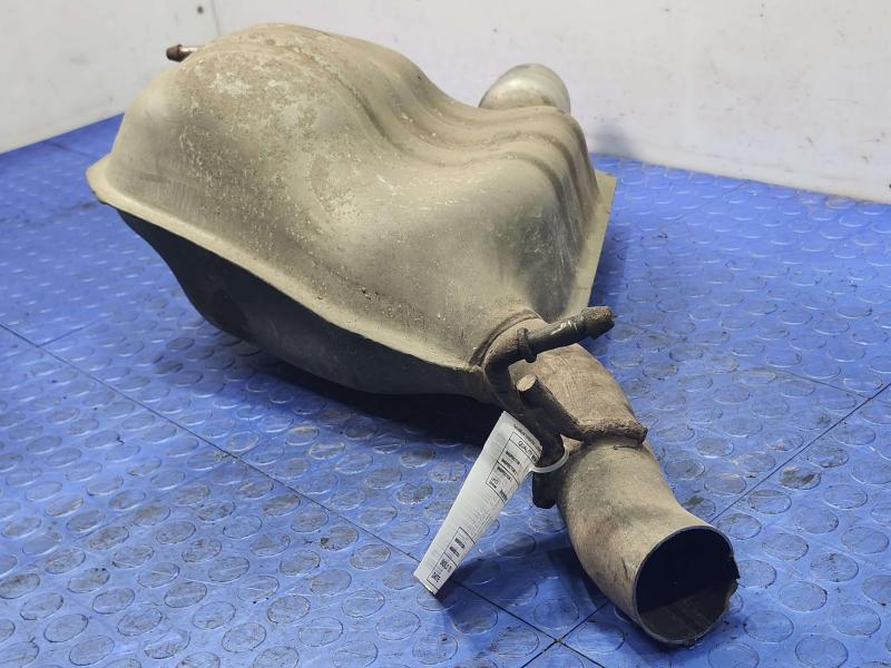 2014 Dodge Durango Muffler
