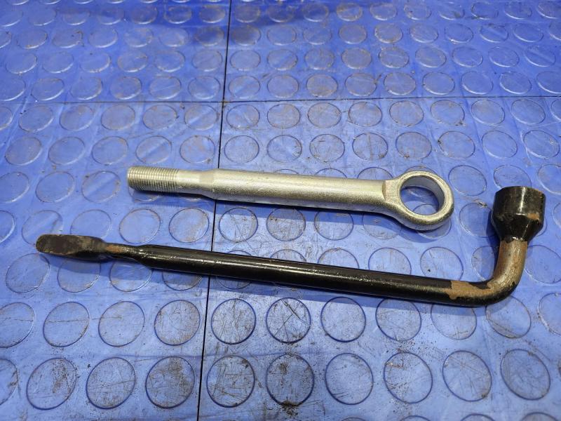 2017-2023 Subaru Impreza Spare Tire Tools Jack Kit with Tray Genuine OEM