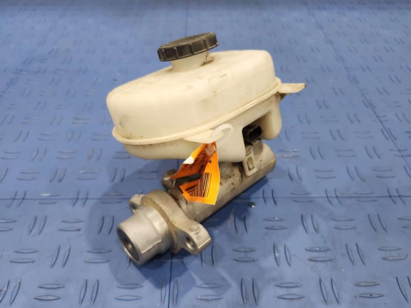 2011-2012 Ford F-250 F-350 Brake Master Cylinder Assembly Genuine OEM BC3Z2140A