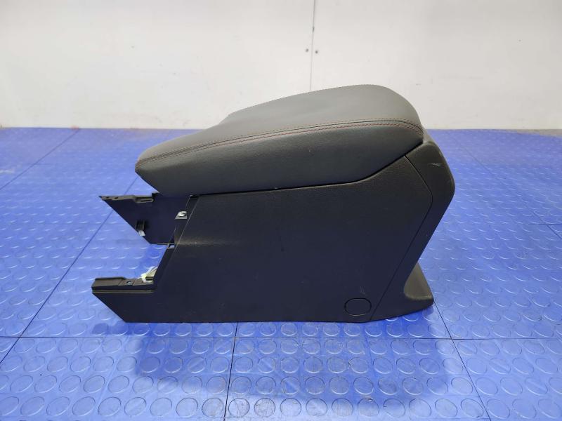 2017 Subaru Impreza Front Console