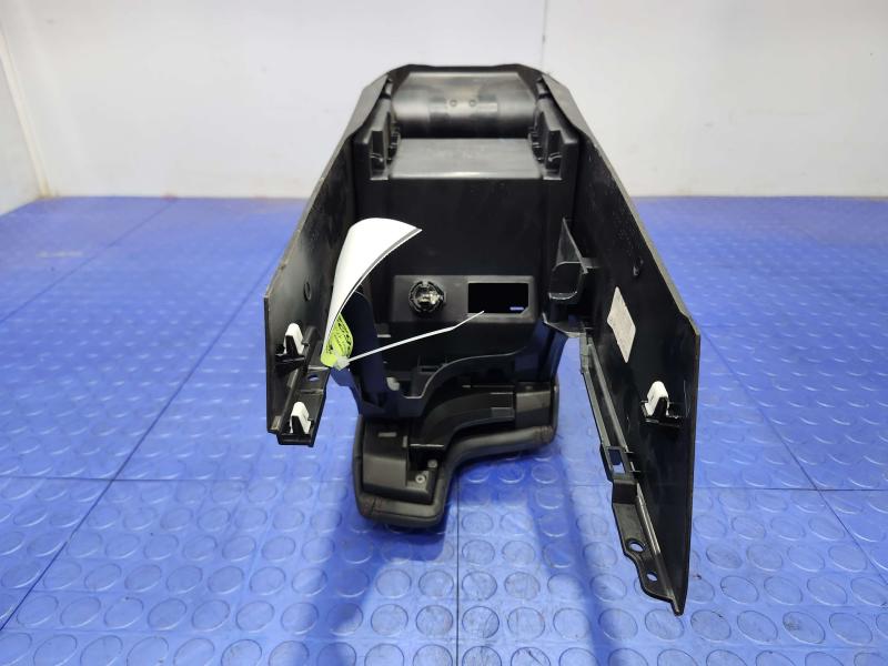2017 Subaru Impreza Front Console