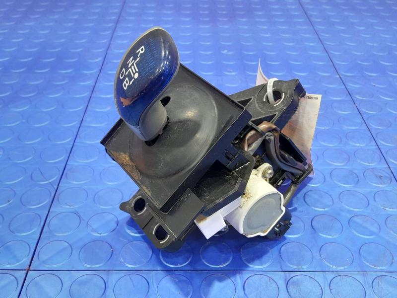 2010-2015 Toyota Prius Automatic Gear Shifter Assembly Genuine OEM 33550-47053