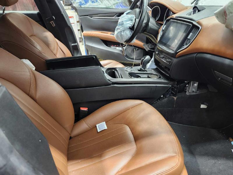 2018 Maserati Ghibli Center Pillar