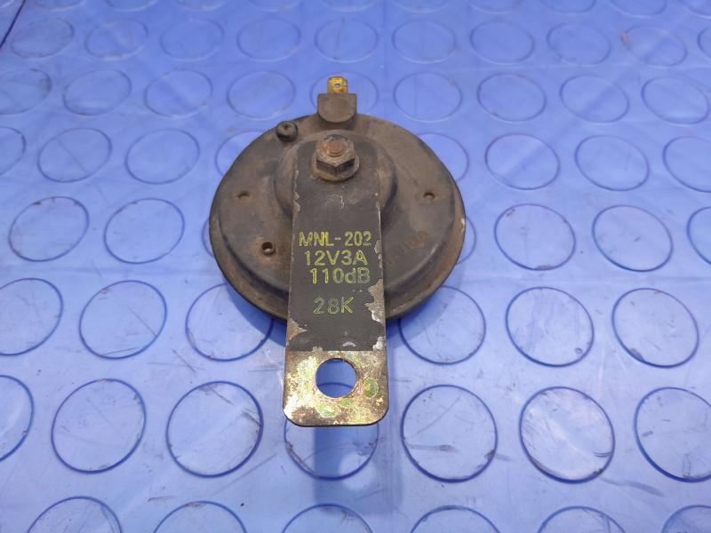 2002-2003 Subaru Impreza Low Note Horn Assembly Genuine OEM Part 86029FE000