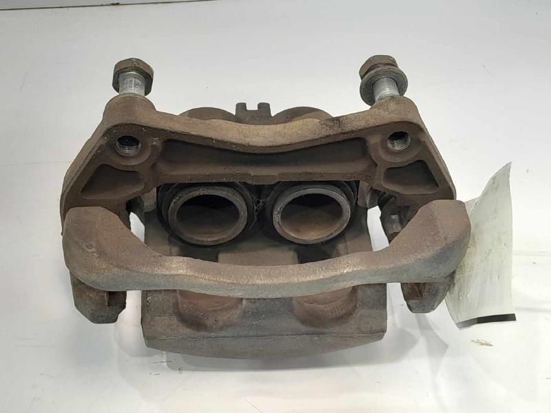 2015 Nissan Pathfinder Caliper