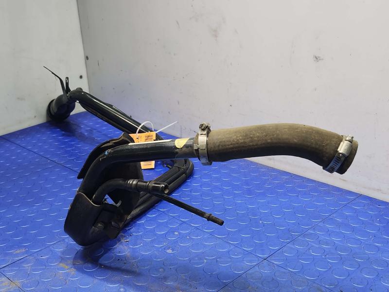 2021 Ford Explorer Fuel Filler Neck