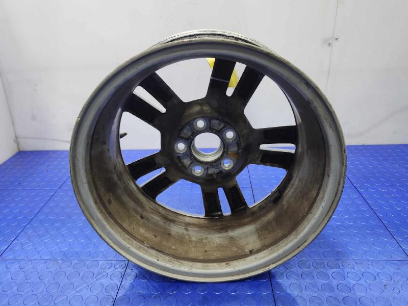 2014 Ford Mustang Wheel