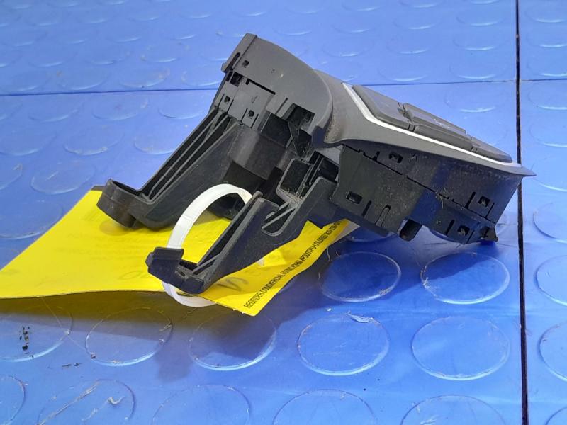 2015-2018 Ford Focus Steering Wheel Cruise Control Switch Genuine OEM GJ5T-9E470-BA