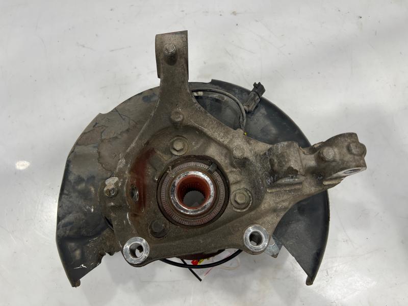 2010 GMC Terrain Spindle Knuckle Front