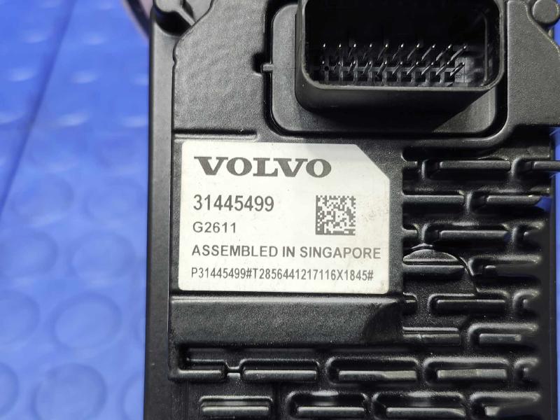 2018 Volvo S90 Camera/Projector
