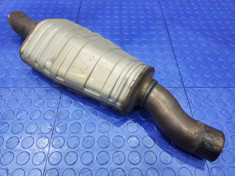 2017 Audi Q7 Muffler