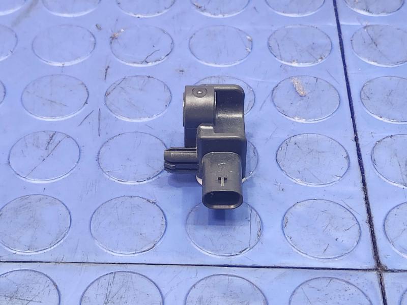 2011-2020 Dodge Durango Crash Impact Sensor Genuine OEM Part 56054085AA