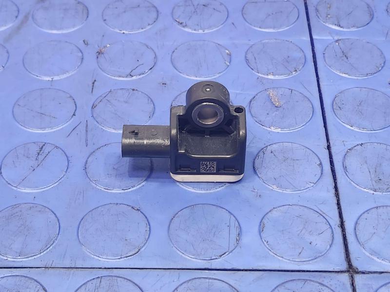 2011-2020 Dodge Durango Crash Impact Sensor Genuine OEM Part 56054085AA