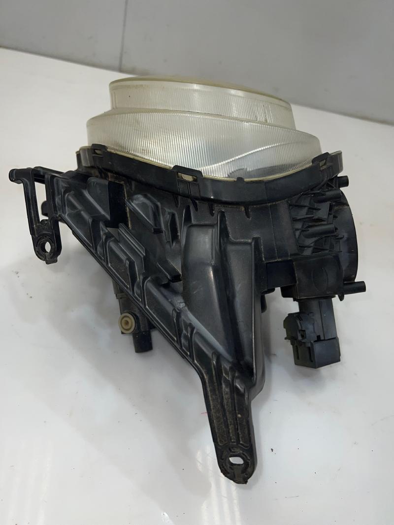 2011 - 2014 Nissan Juke Headight Assembly RH Passenger Side OEM 260101KM0A