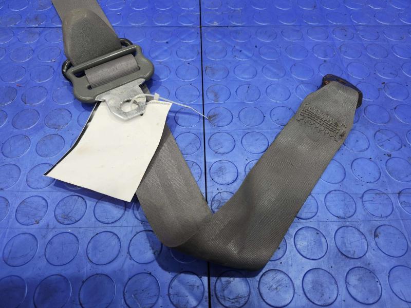 1992 Isuzu NPR Front Seat Belt