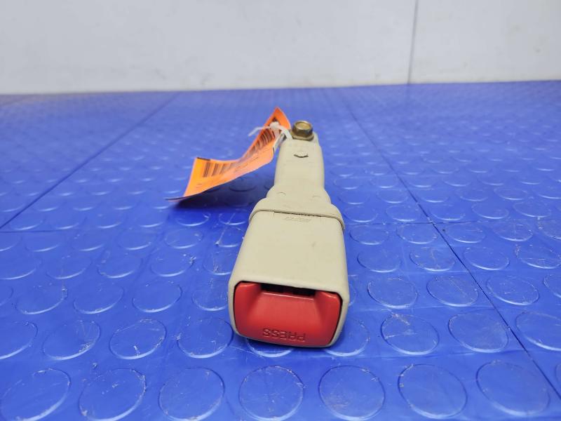 2005 Lexus RX 330 Rear Seat Belt