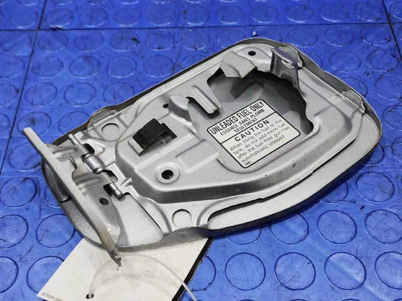 2014-2016 Subaru Forester Fuel Filler Door Gas Flap Silver G1U OEM 57601SG0009P
