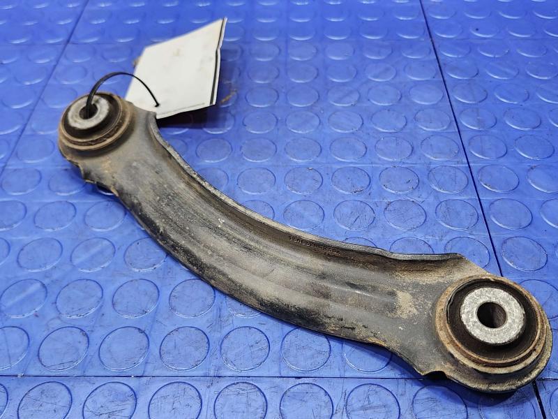 2014 Chrysler 300 Upper Control Arm Rear