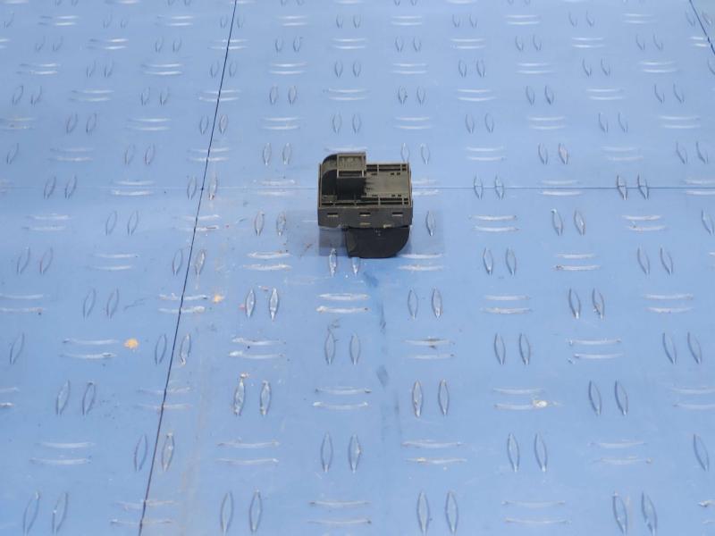 2012 Audi TT Door Switch Front
