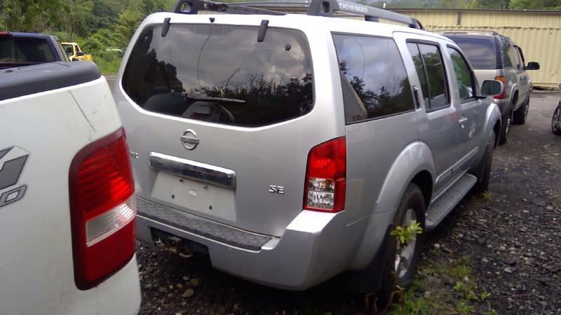 2006 Nissan Pathfinder Front Door