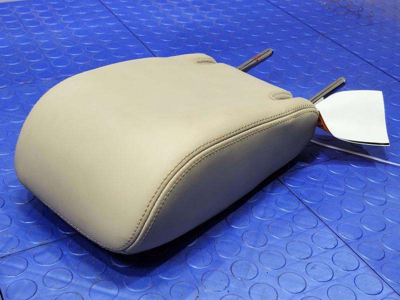 2014 Infiniti QX60 Headrest