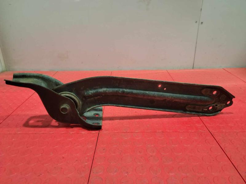 2008 Saturn Vue Lower Control Arm Rr