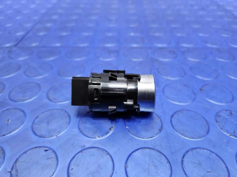 2017-2019 Audi Q7 Keyless Ignition Start Stop Switch with FOB OEM 4M1905217D
