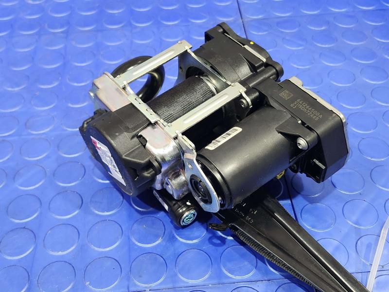 2018 Audi Q7 Front Seat Belt