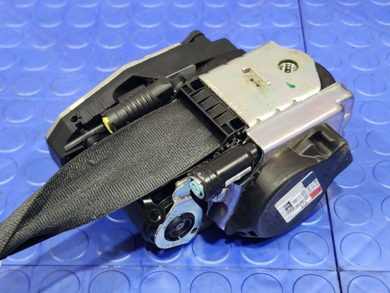 2018 Audi Q7 Front Seat Belt