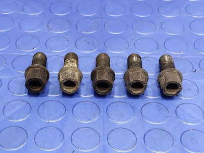 2005 Volkswagen Jetta Lug Nuts