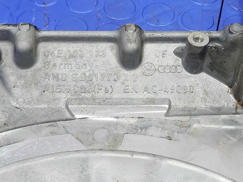 2017-2019 Audi Q7 Lower Engine Timing Chain Cover Genuine OEM 06E103171DA