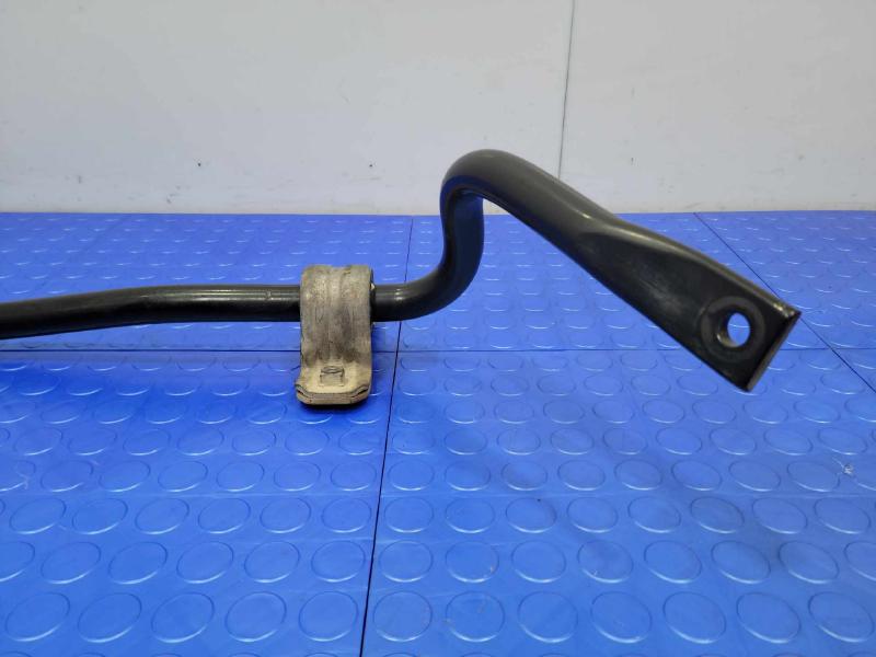 2016-2024 Volvo XC90 Front Stabilizer Bar Swaybar Genuine OEM 314069306