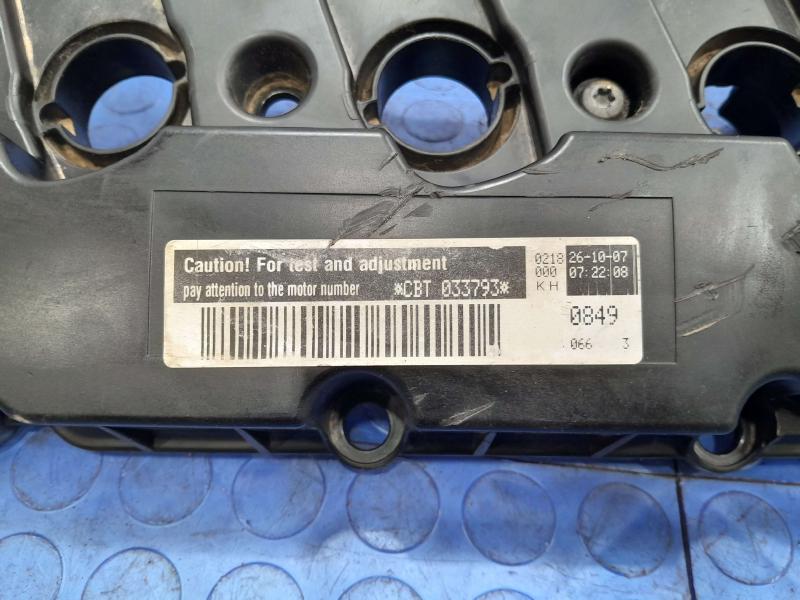 2008 Volkswagen Jetta Valve Cover
