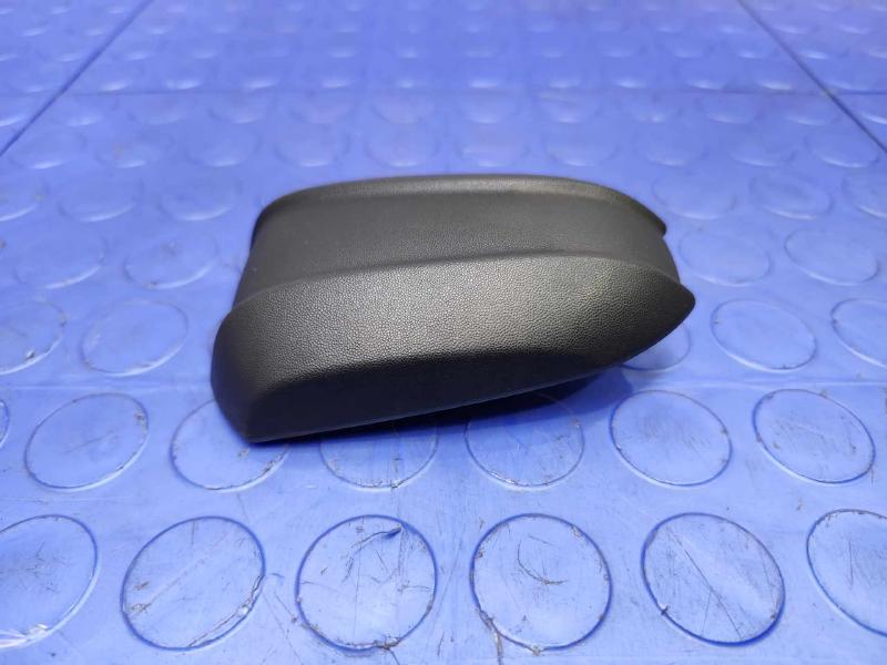 2013 Ford Taurus Antenna