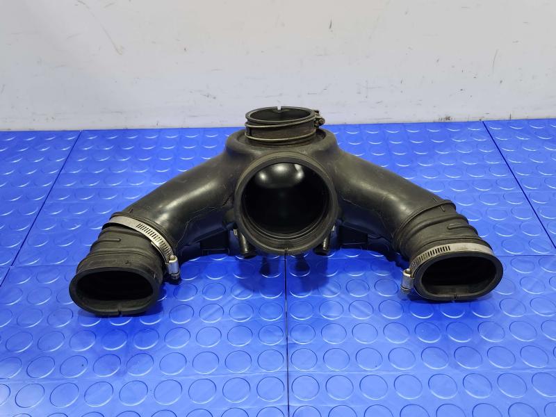 2008 Lexus LS 460 Air Intake Tube/Resonator