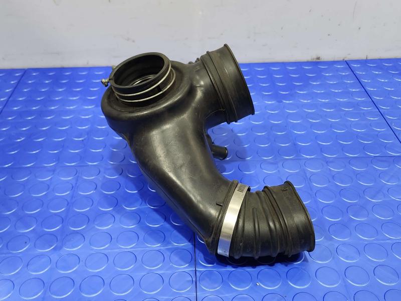 2008 Lexus LS 460 Air Intake Tube/Resonator