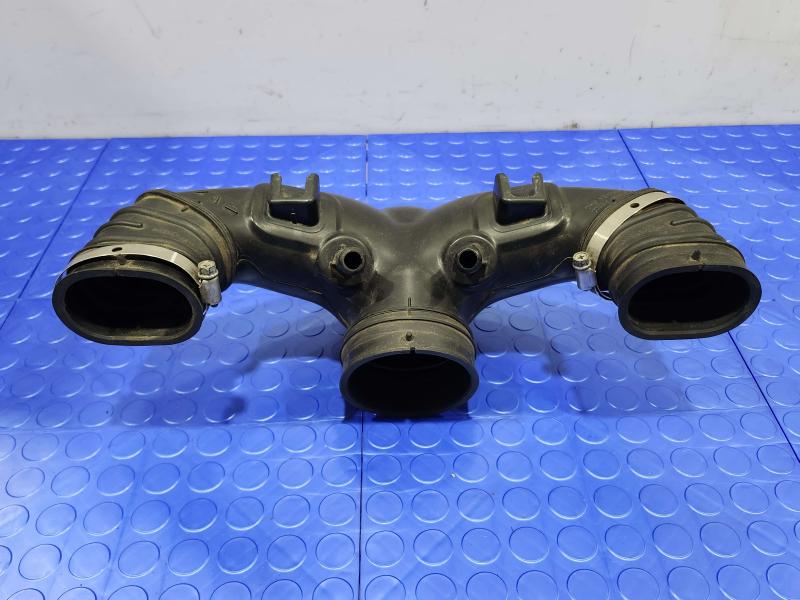 2008 Lexus LS 460 Air Intake Tube/Resonator