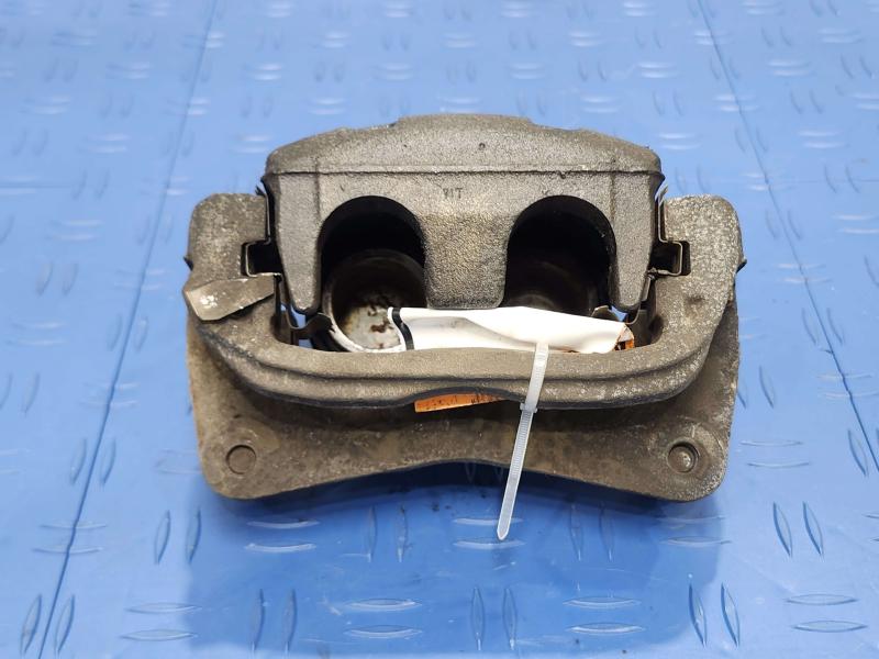 2018 Subaru Forester Caliper