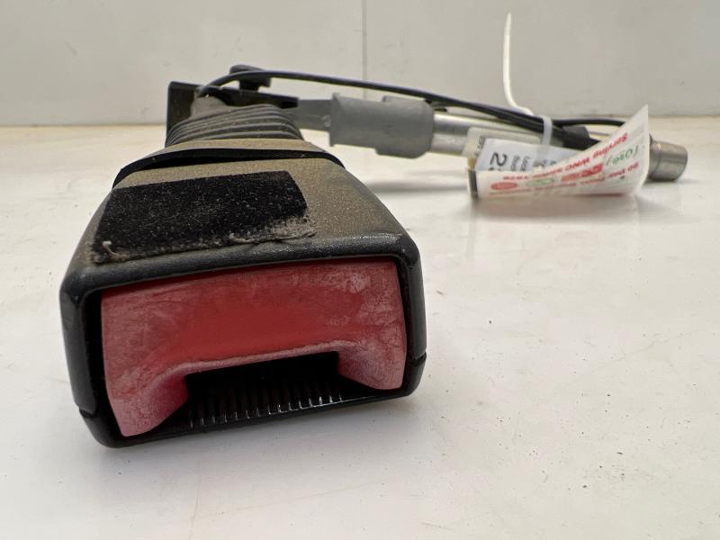 2009 Ford Escape Front Seat Belt