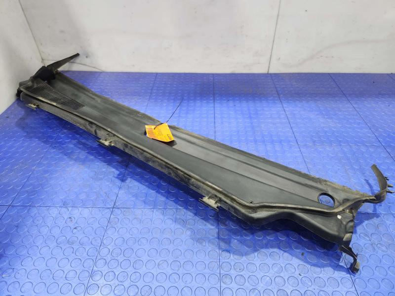 2011-2020 Jeep Grand Cherokee Cowl Top Panel Cover Grille Air Inlet OEM 55079197AH