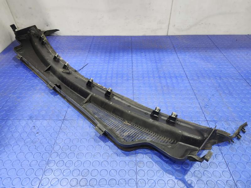 2011-2020 Jeep Grand Cherokee Cowl Top Panel Cover Grille Air Inlet OEM 55079197AH