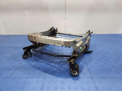 2013 Toyota Yaris Seat Track