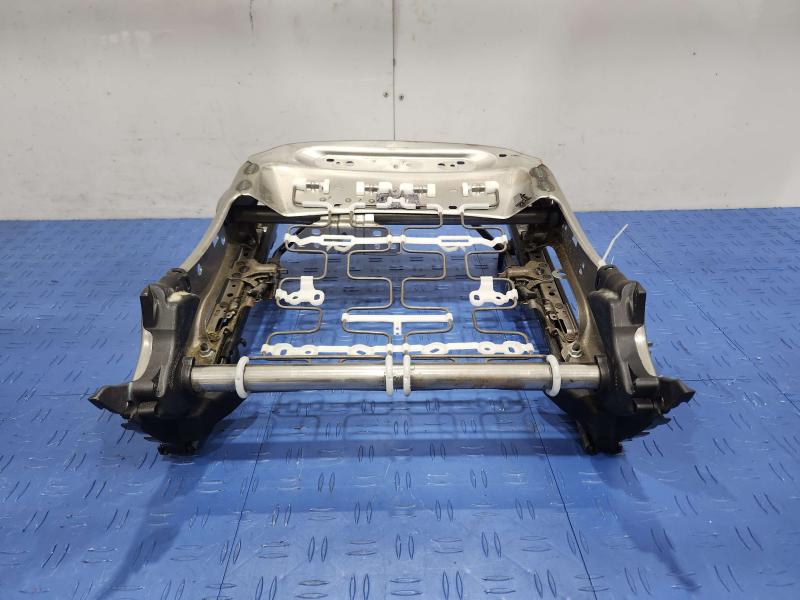 2013 Toyota Yaris Seat Track