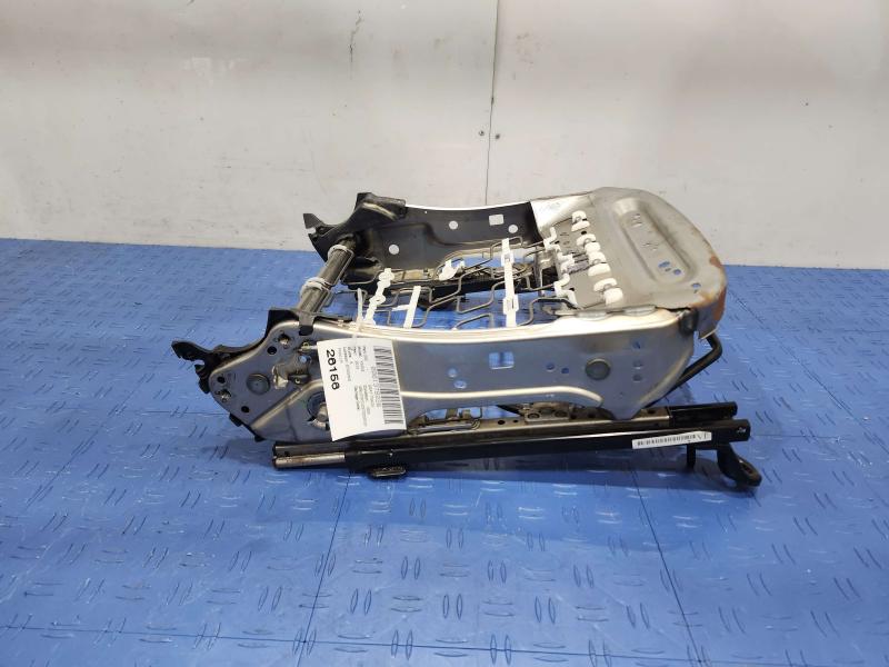 2013 Toyota Yaris Seat Track