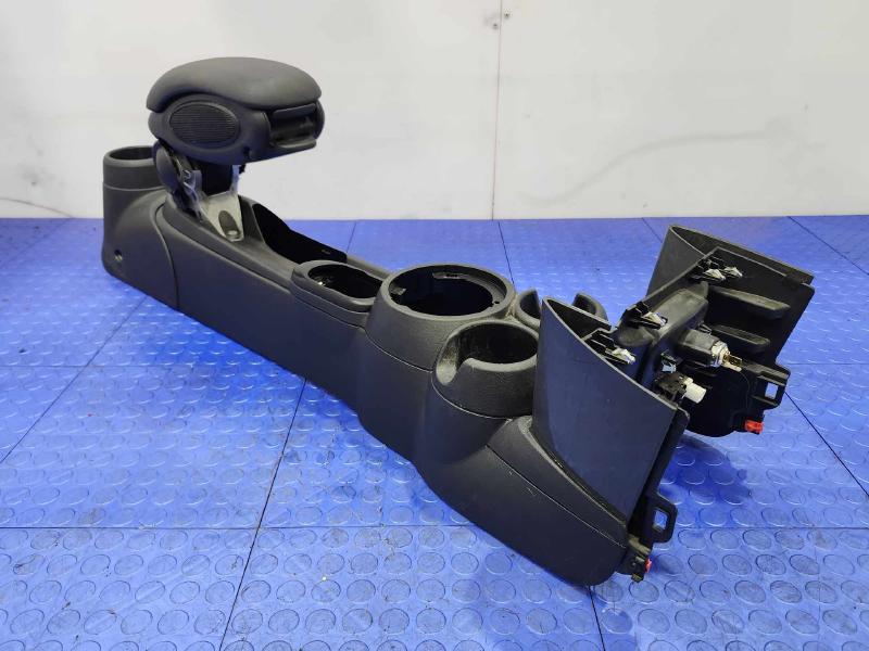 2017 MINI Cooper Front Console