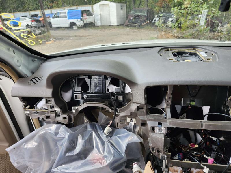 2012 Mercedes ML-Class Dash Panel