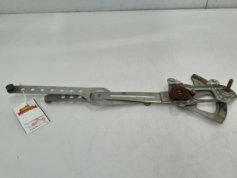1988 Chevrolet Silverado 1500 Front Door Regulator