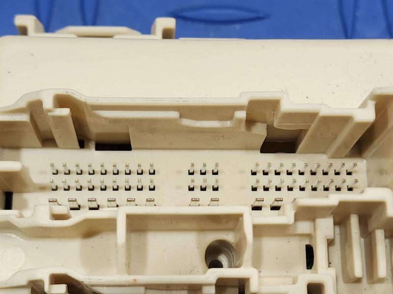2017 Toyota Corolla Cabin Fuse Box