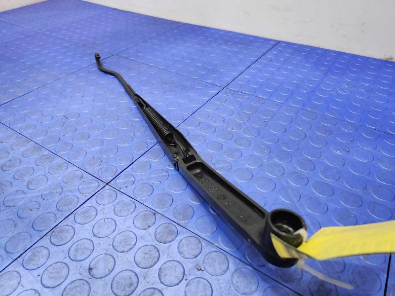 2020 Kia Rio Wiper Arm
