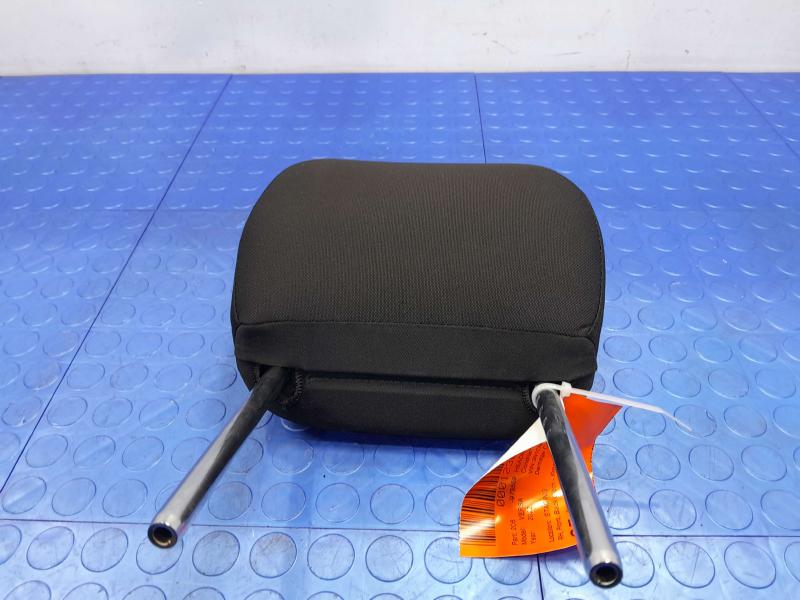 2022 Nissan Versa Headrest